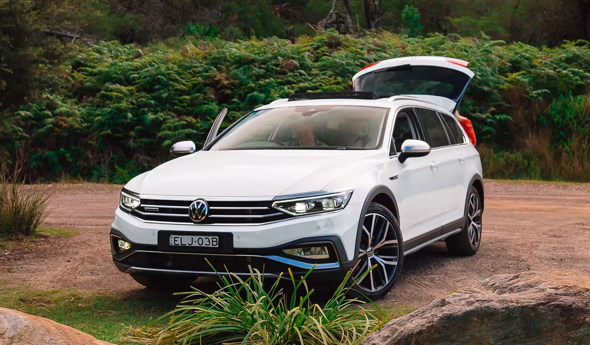 Volkswagen Passat Solitaire Automotive Group