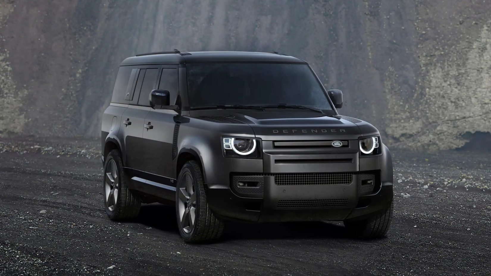 Land Rover Defender - Solitaire Automotive Group